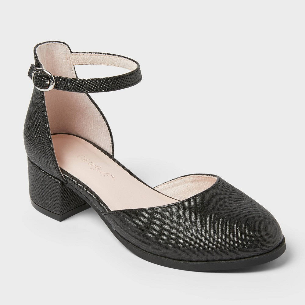 Cat & Jack Kids' Hazel Dress Heels Size 1 Black
Girl