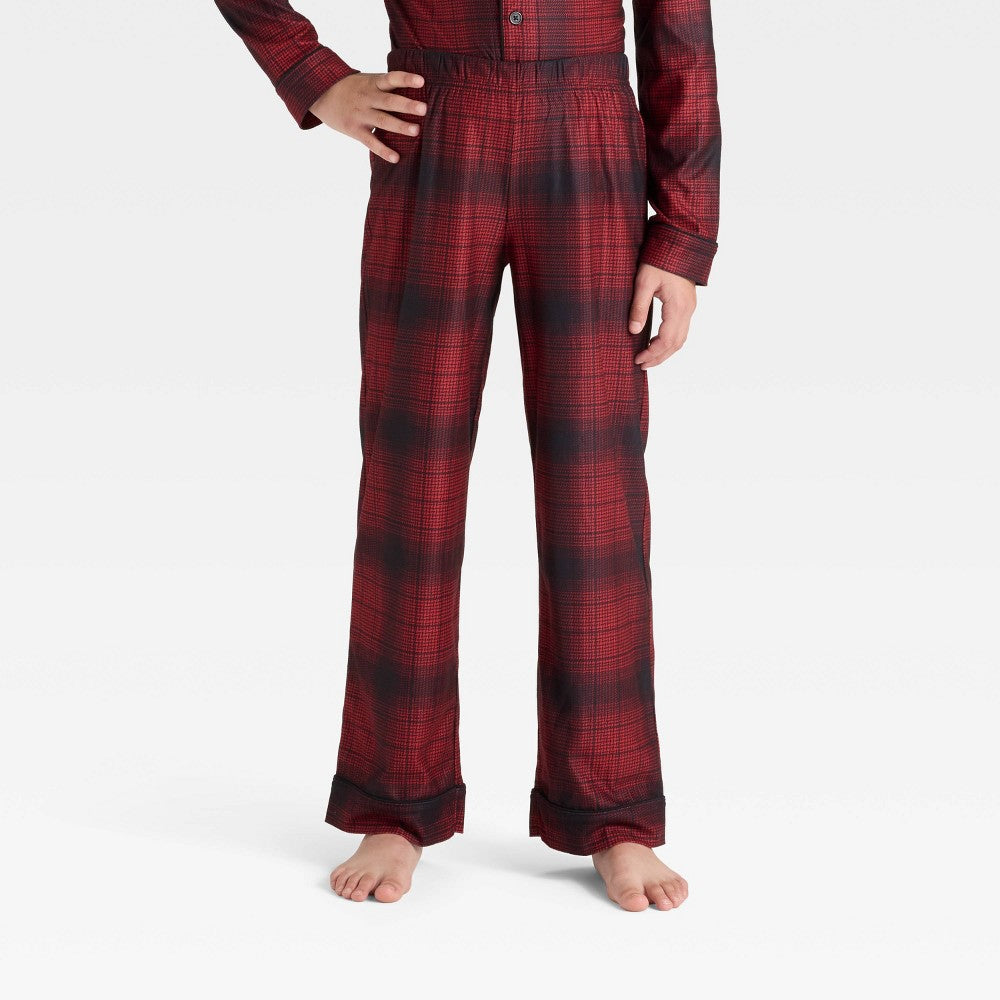 Cat & Jack Boys' 2pc Plaid Pajama Set Red S