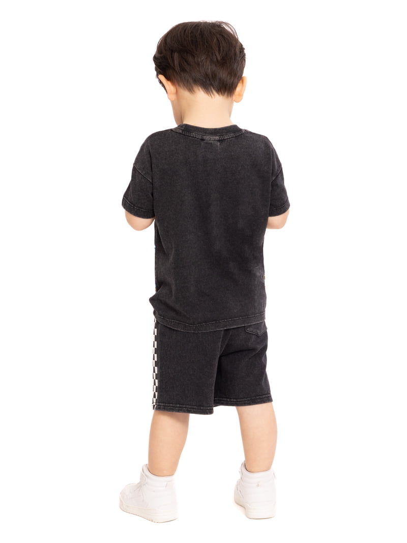 Hot Wheels Boys Tee and Matching Shorts
2-Piece set 2T