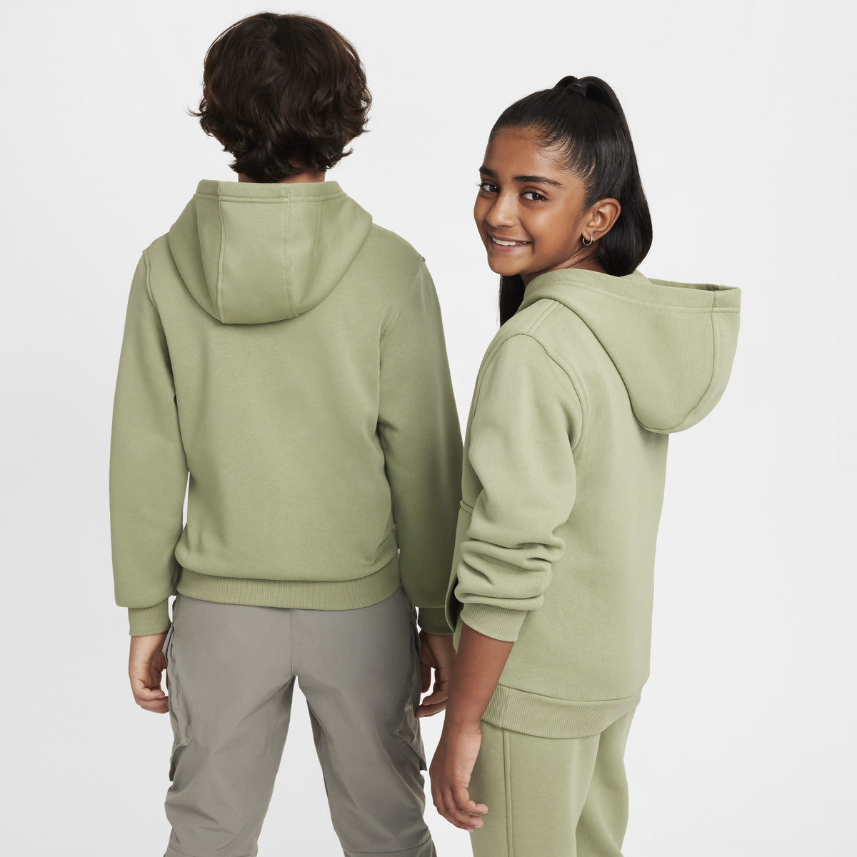 Nike Sportswear Club Fleece Hoodie - Oil Green, Size M boys