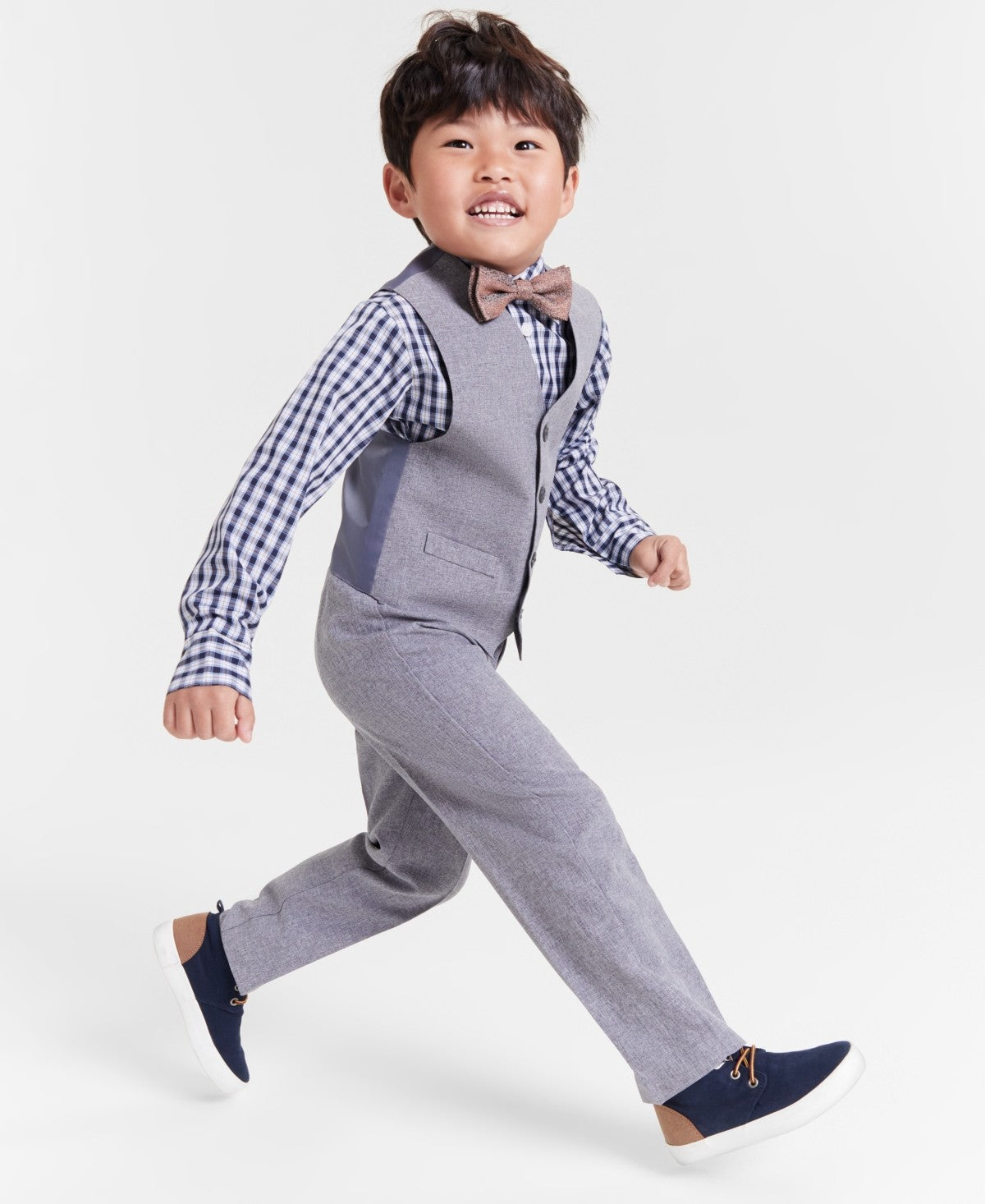 Nautica Boys Size 4 Light Grey Vest Set