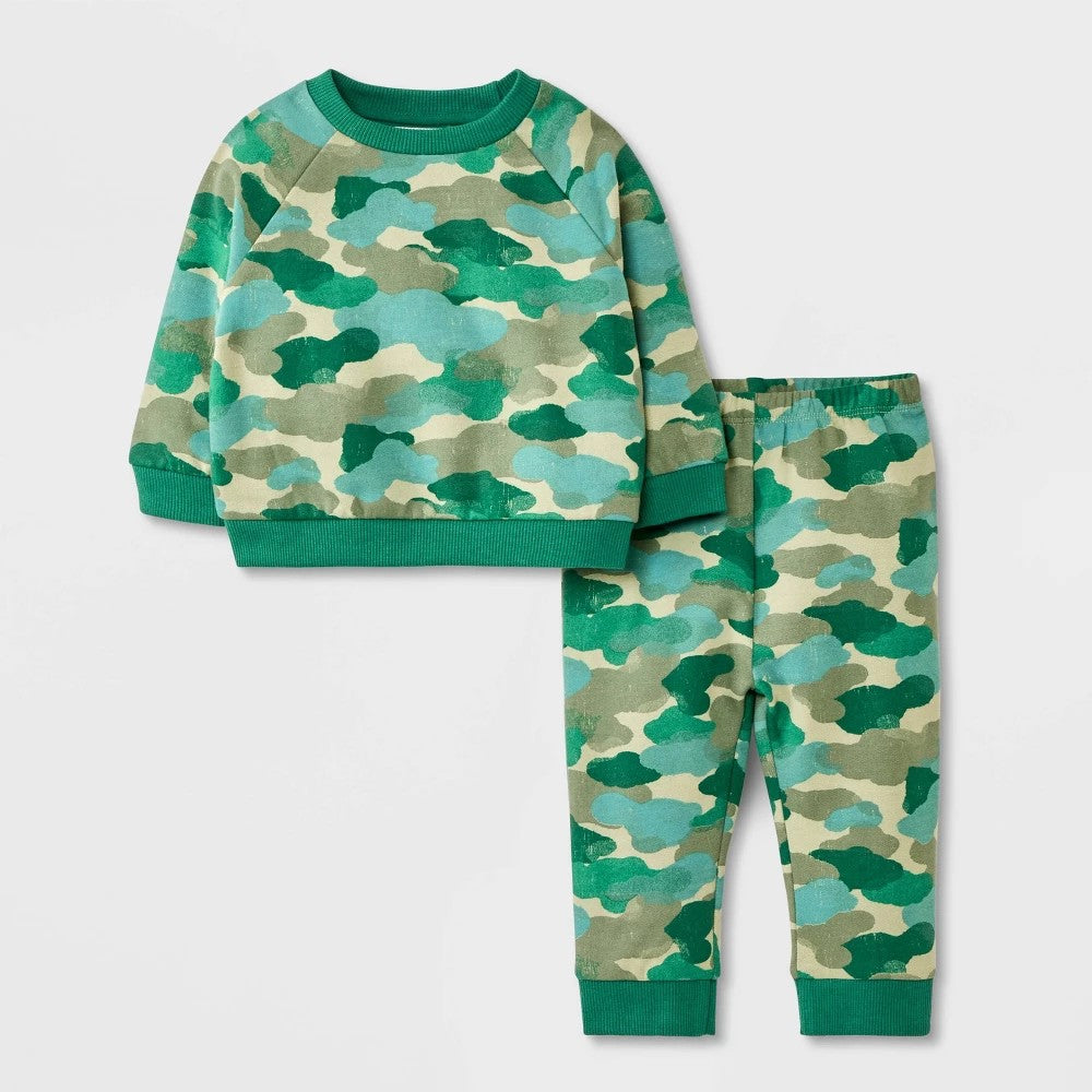 Cat & Jack Newborn Camo Fleece Sweatshirt & Jogger Set boys