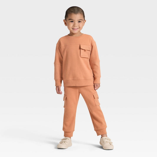 Cat & Jack Boys' Sweatshirt and Joggers 
Set 3T