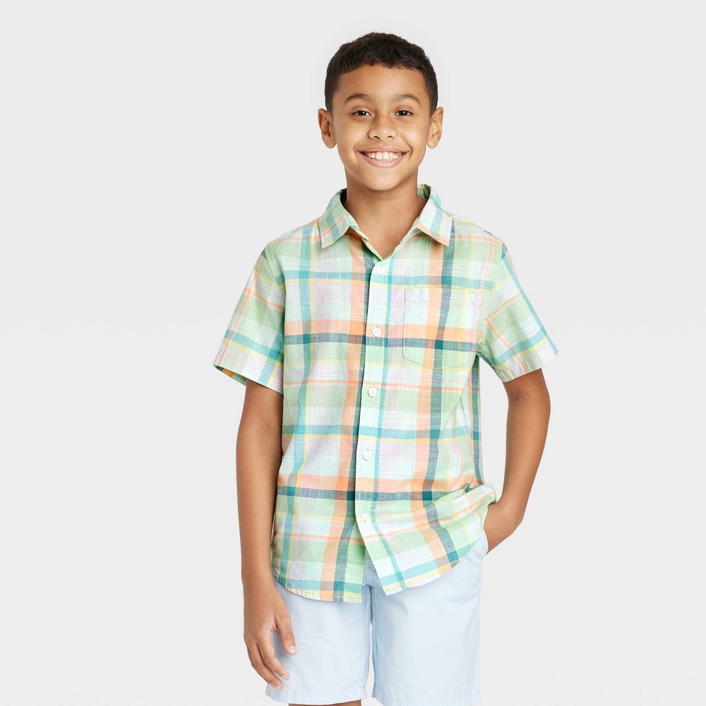 Cat & Jack Boys' Multi-Plaid Short Sleeve Shirt - Size M