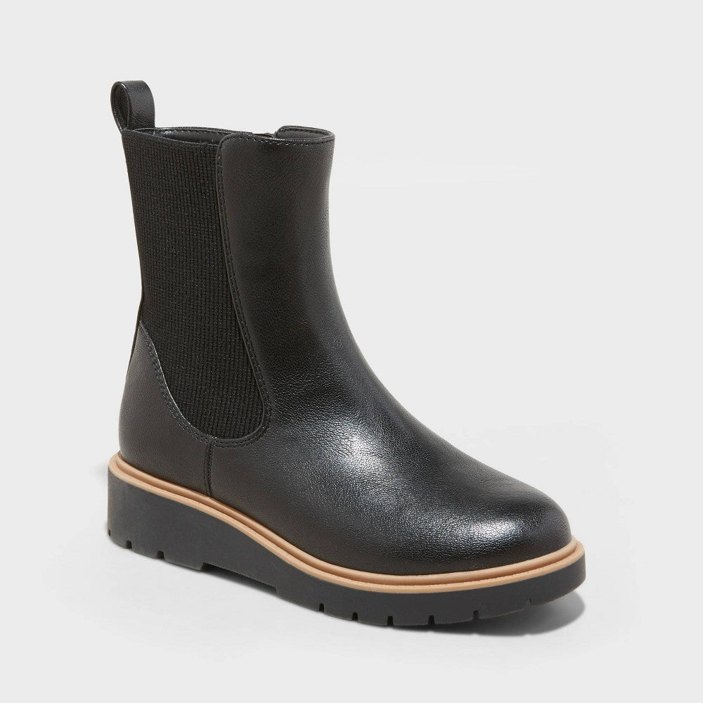 Art Class Girls' Laurel Chelsea Boots Black
 Size 3